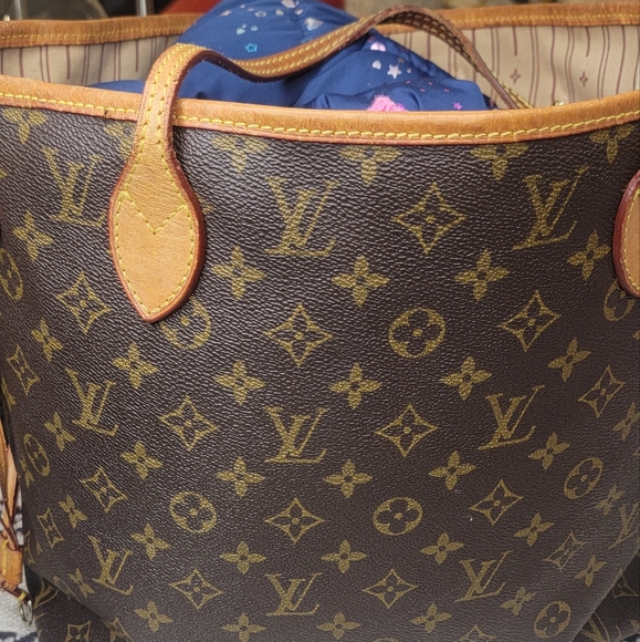 Bag - Picture 2 of 9